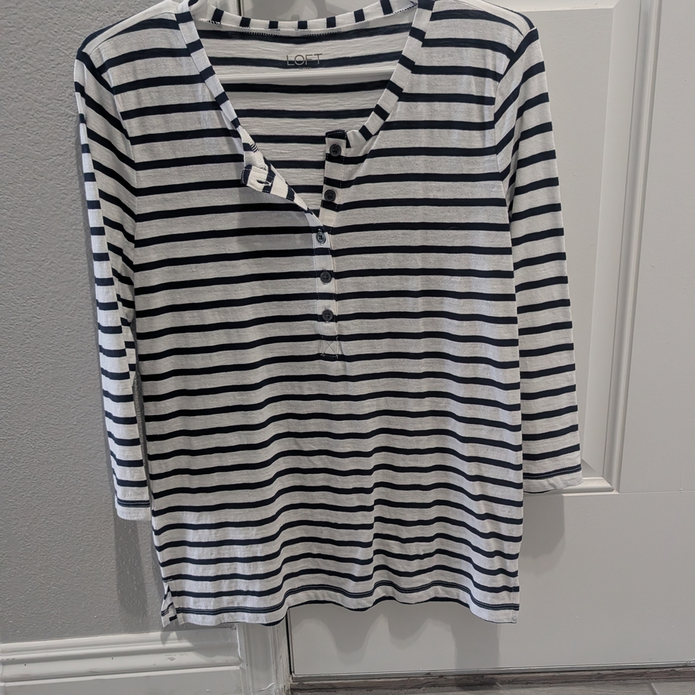 LOFT Women's black and white Striped Button Down Shirt